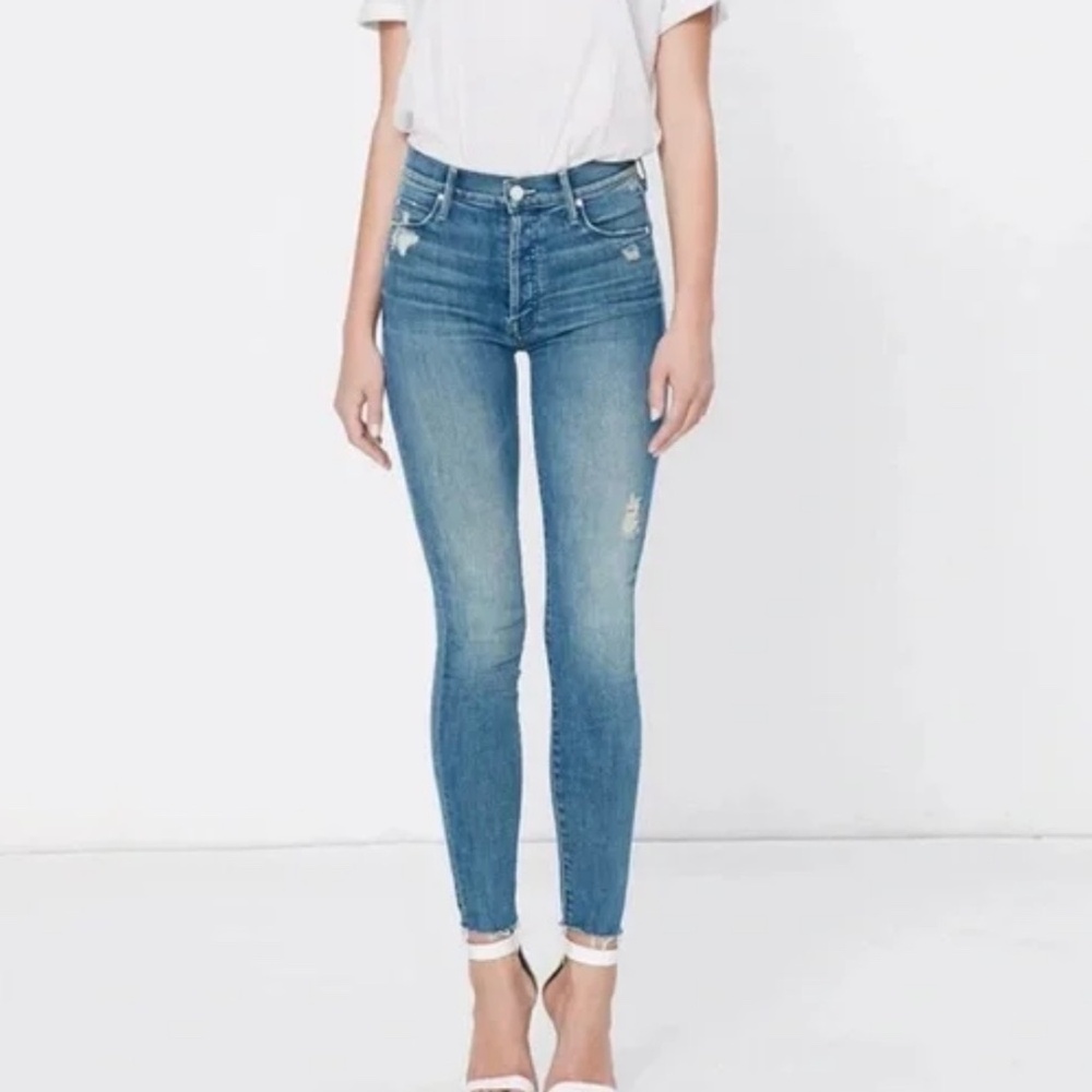 Mother denim the stunner ankle fray graffiti girl size 26 medium wash